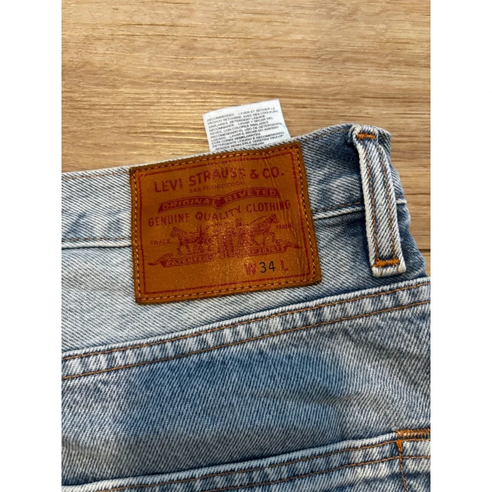 Levis 501 Original Fit Denim Shorts Mens 34 Light Wash Blue Button Fly